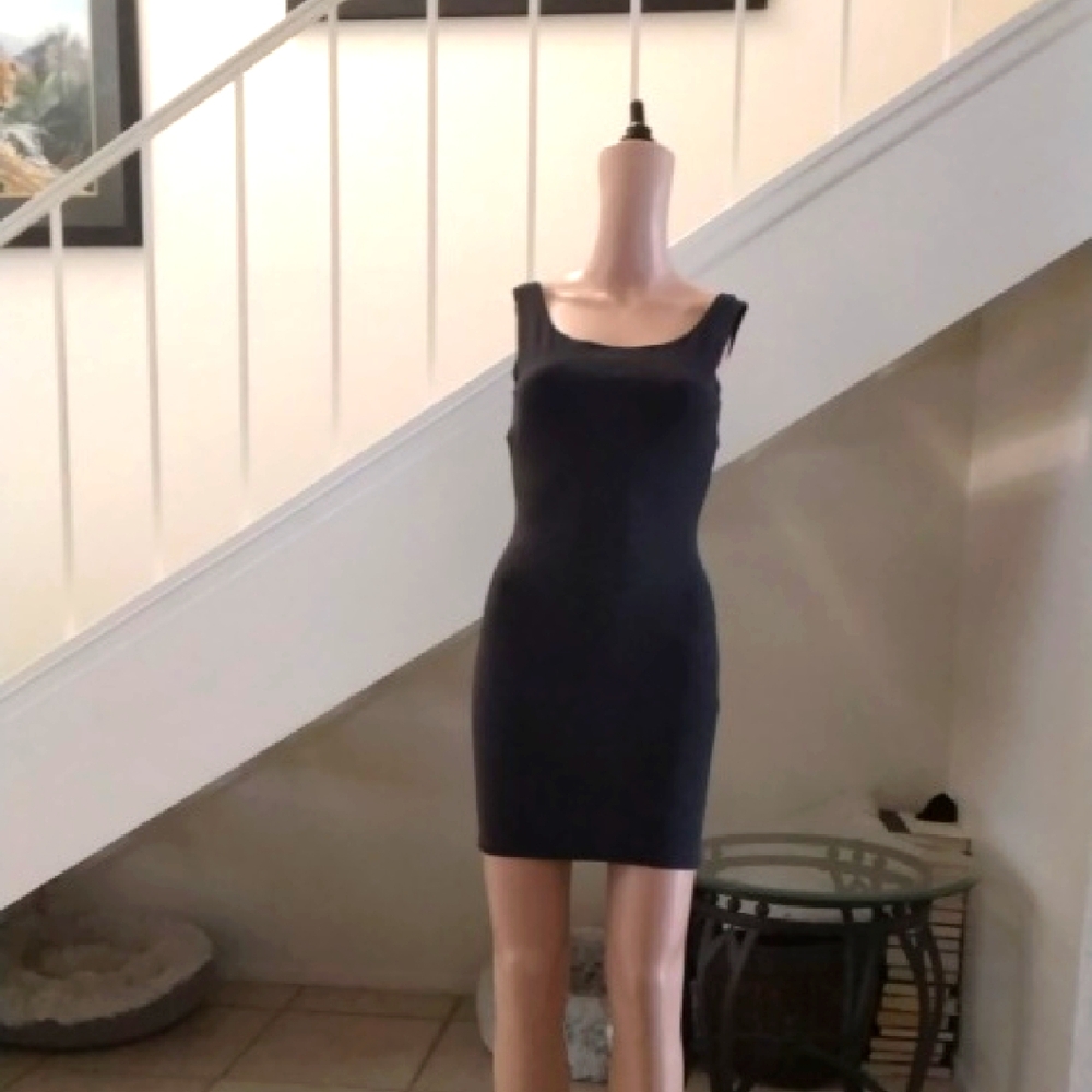 MAIDENFORM MINIDRESS SHAPEWEAR BLACK